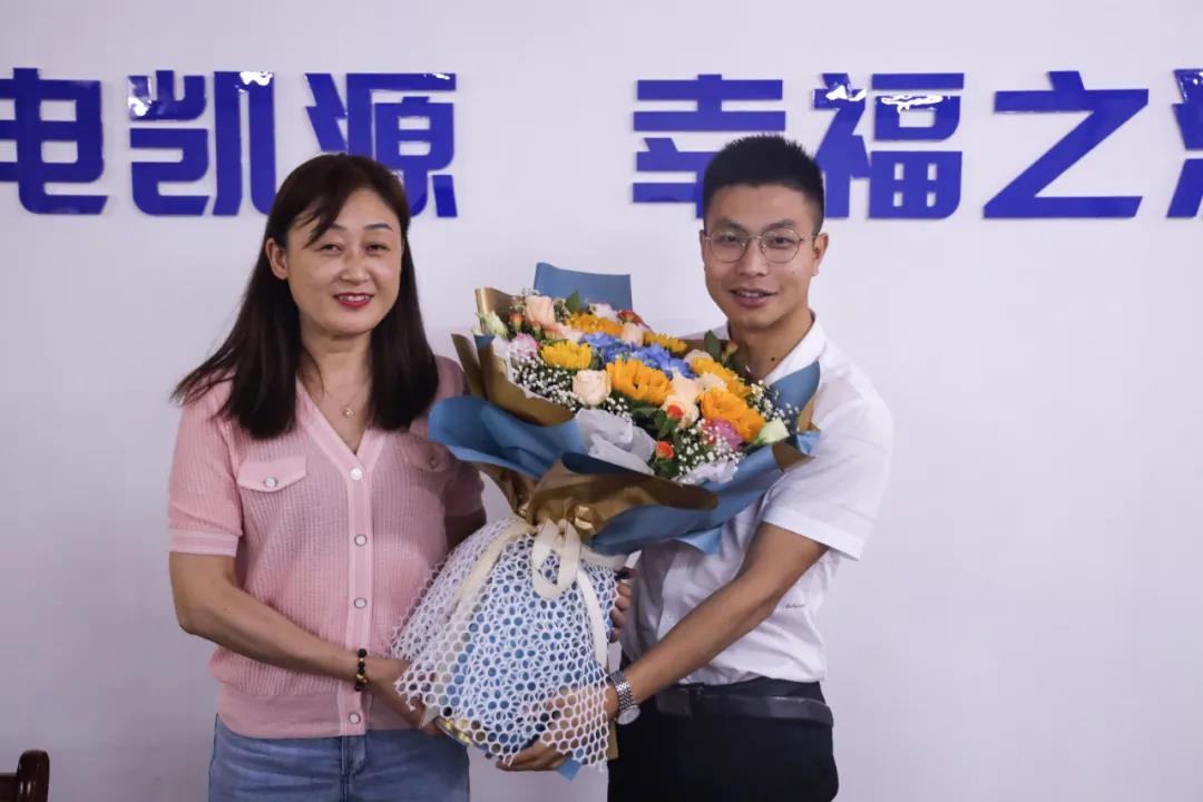 心有多大，舞台就有多大——中电凯源科技召开张艳业绩突破亿元庆功会(图3)